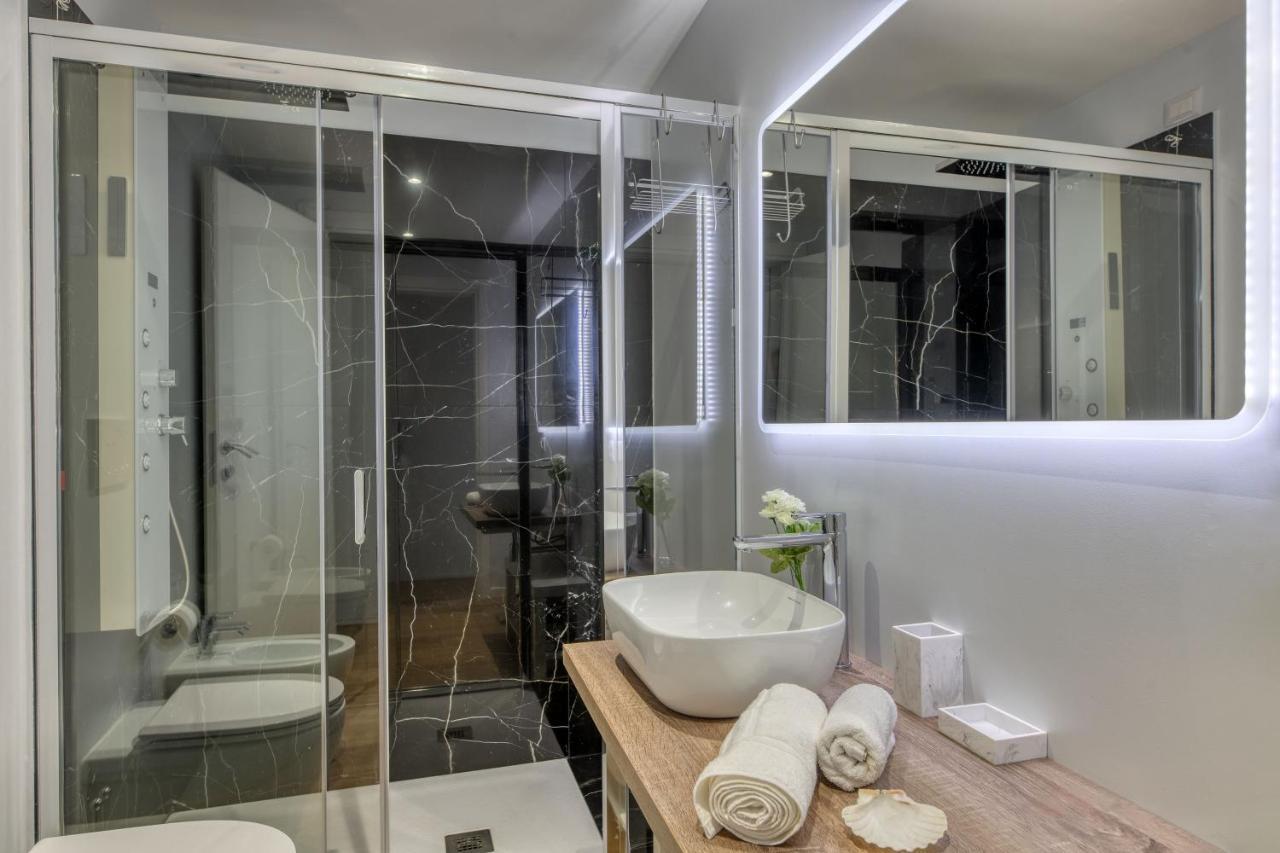 Izzhome Corso76 Кальярі Екстер'єр фото